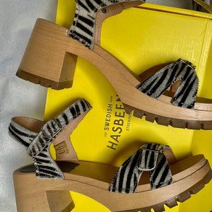 Hasbeens Women's Leather Sandals with Wooden Heel and Rubber Soles